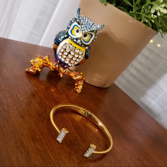 Kate Spade bar hinge bracelet - Picture 1 of 4